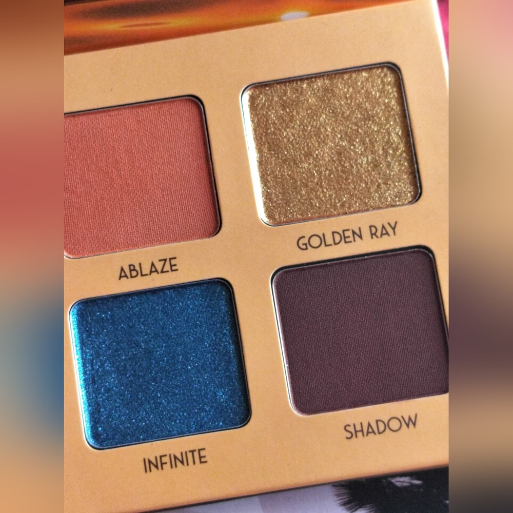 Beauty For Real Golden Hour Eyeshadow Palette - Picture 5 of 8